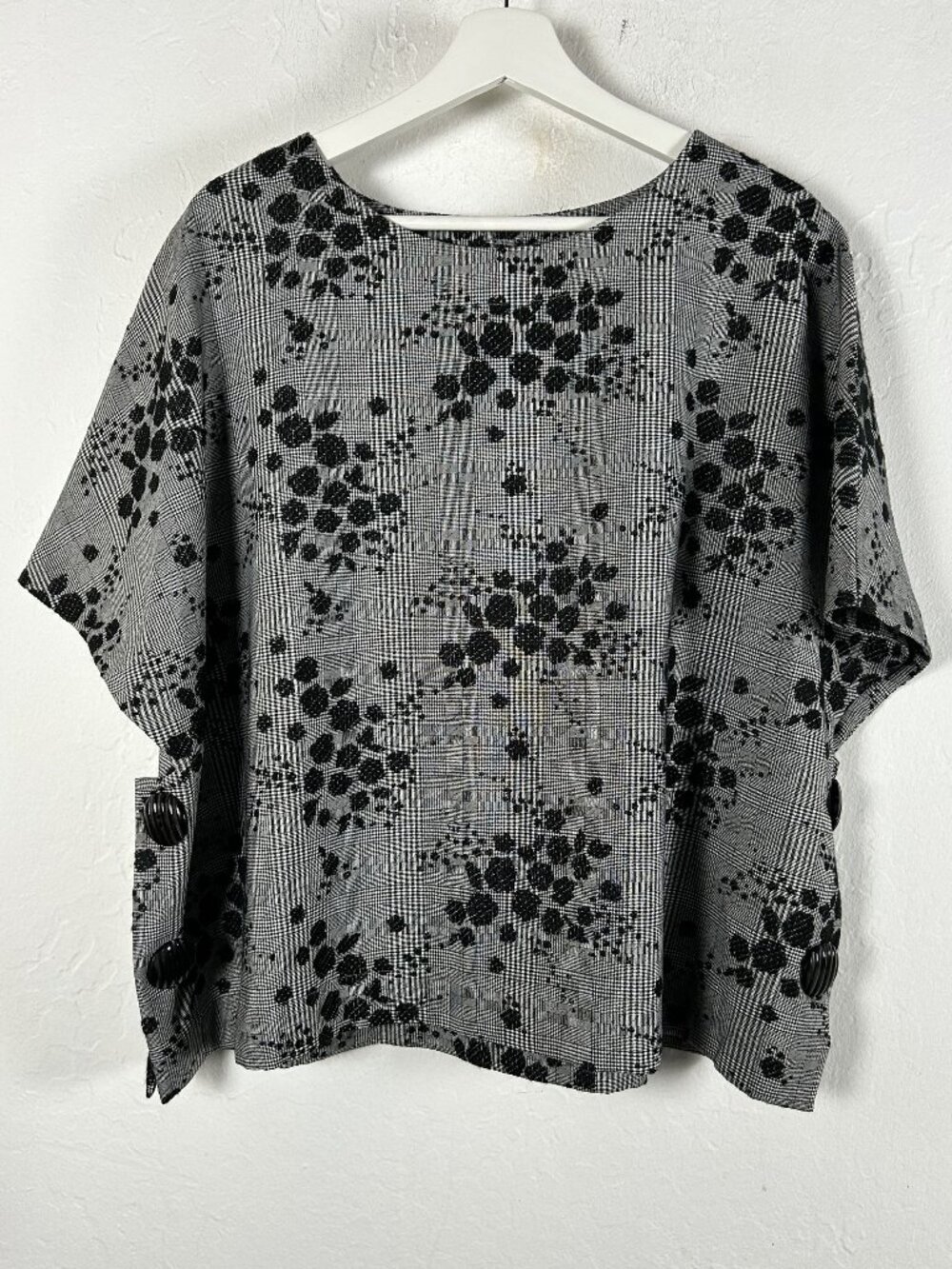 Niche Nilgun Derman Plaid Floral Top Black White Lagenlook Boxy Blouse Size S/M